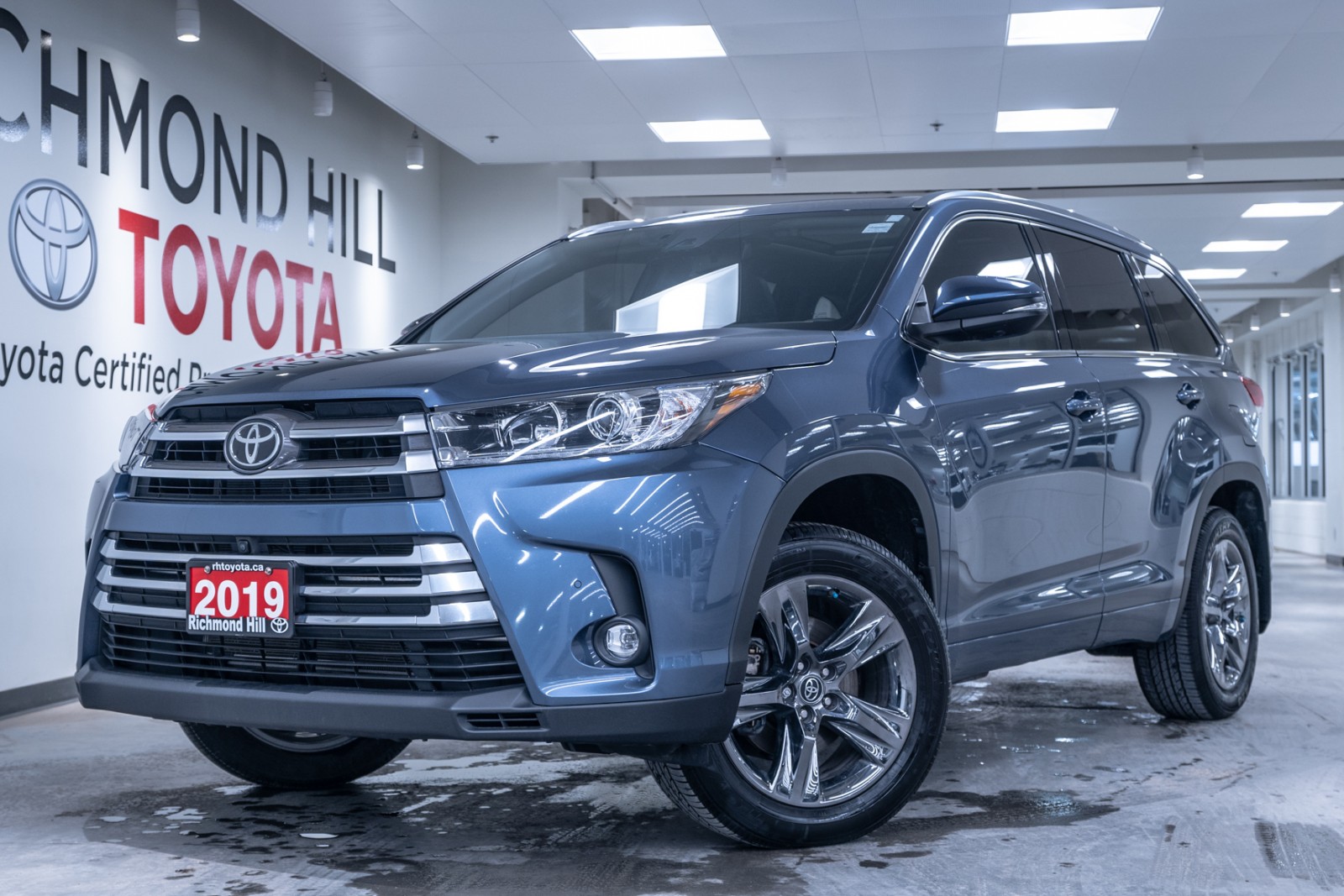 2019 Toyota Highlander : 1 2019 Toyota Highlander